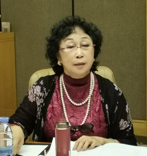 李素华