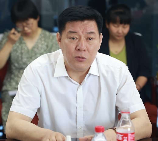 李卫平